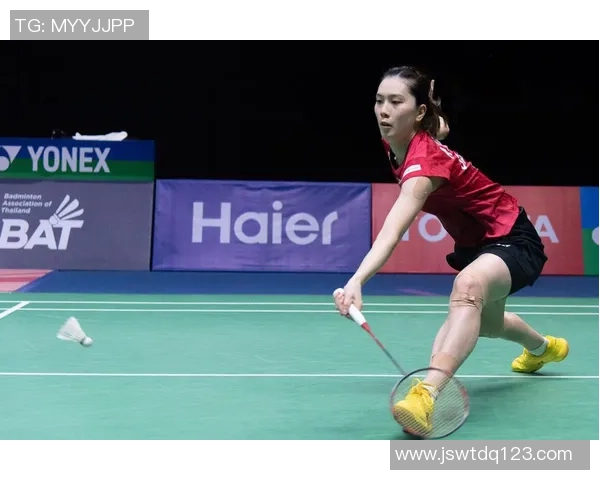 李敏独家分享羽毛球技巧与心得助你提升球技的秘诀