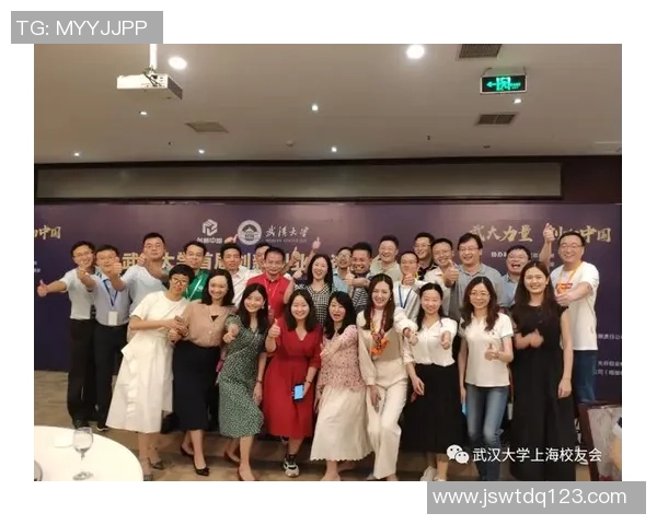 武汉羽毛球队勇夺最新团队协作榜首位置引领羽坛风潮